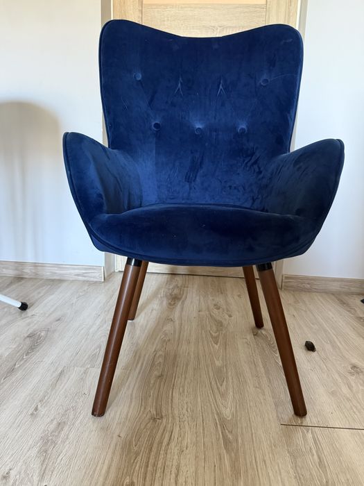 Sprzedam fotele w bardzo ladnym stanie