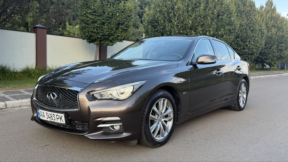Infiniti Q50 2.0 t