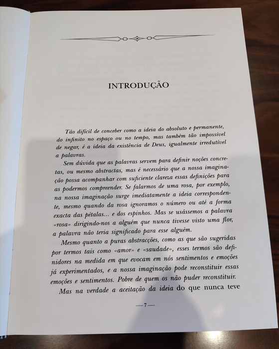 Livro "A vida de Jesus" de Raul Correia