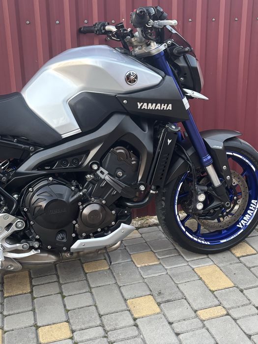 Yamaha mt 09 2016
