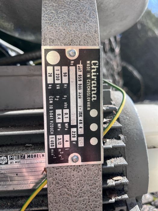 Kompresor sprezarka chirana