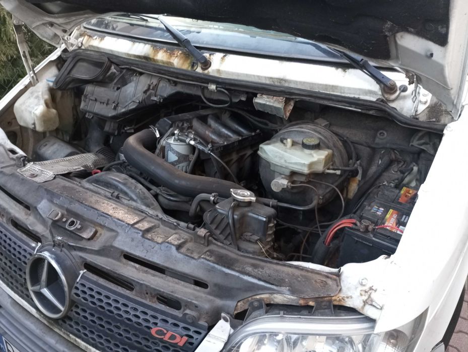 silnik kompletny mercedes  vito C E Sprinter    2.2 cdi  rok 2003  611