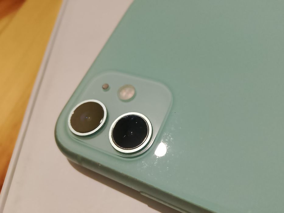 iPhone 11 miętowy