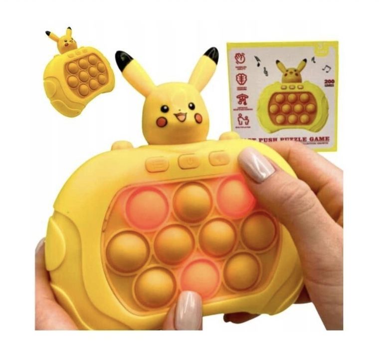 Karty Pokemon + Konsola POKEMON popit POP IT PIKACHU GRA Elektroniczna