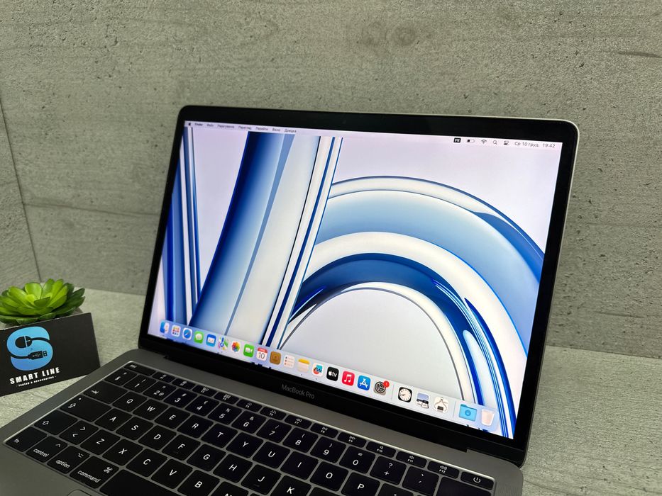 Ноутбук Apple MacBook Pro A1708/2k retina/8gb ddr3/128gb ssd/Intel i5