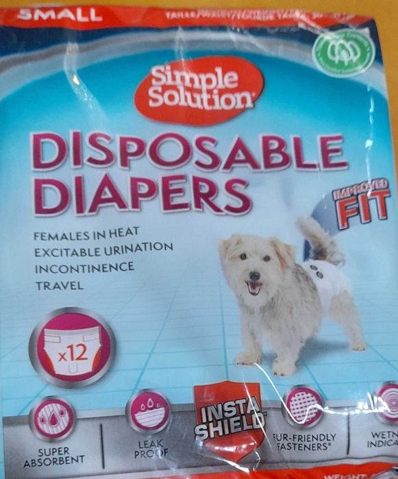 Fraldas descartáveis para cadelinhas