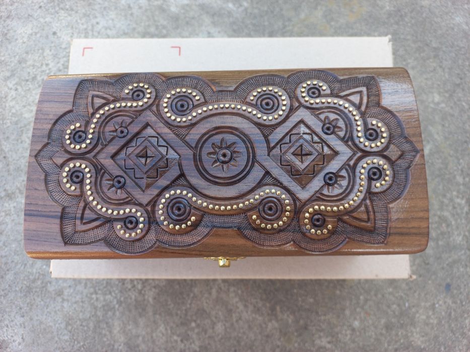 Скриня подарункова