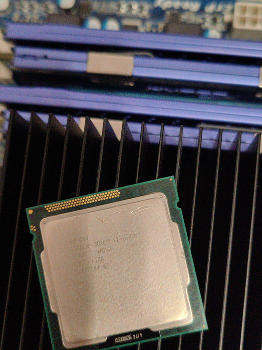 Podzespoły 2600k / ddr3 4x4GB, 8GB, / OCZ 600W, Xbox 360 Wireless pad