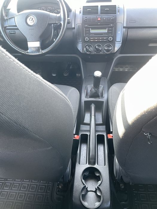 Volkswagen Polo 2006 рік, 1.4 бензин