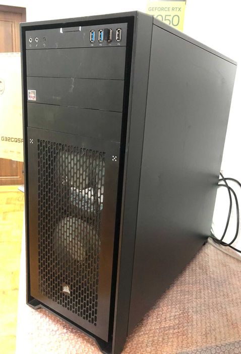 ІГРОВИЙ ПК Ryzen 7-3800X RTX5050 8Gb RAM 32GB SSD 500Gb+HDD 2Tb