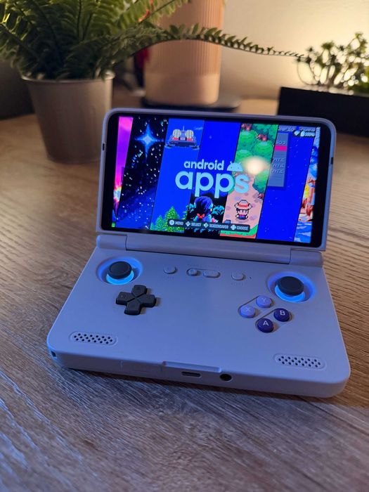 Retroid Pocket Flip 2 Handheld