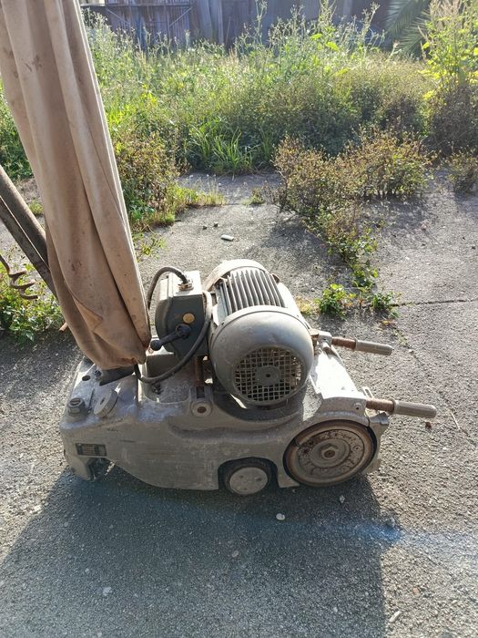 Máquina de Raspar Soalho FRANK FSR 20 Super Trifásica