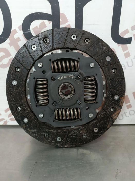 EMBRAIAGEM (DISCO + PRENSA) PEUGEOT 307 / CITROEN C4 1.6HDI 90CV