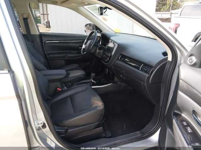 Mitsubishi Outlander SEL 2018