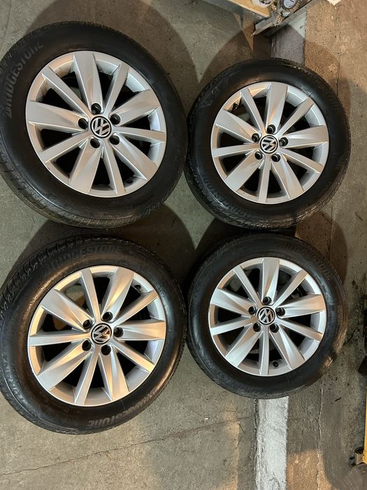 Koła aluminiowe VW 16 5x112 Golf Touran Passat Skoda