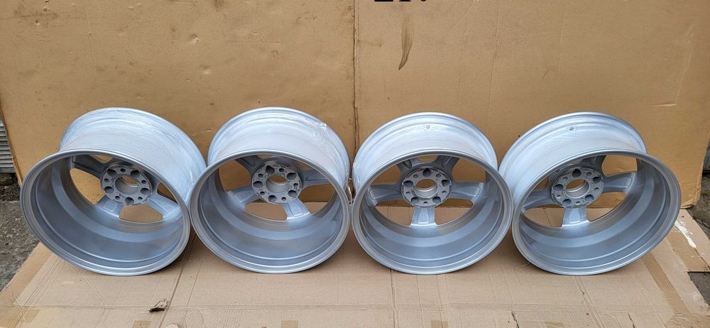 Диски Mercedes разноширокие 5/112 R16 7J-8J ET31-32: 3 300 грн