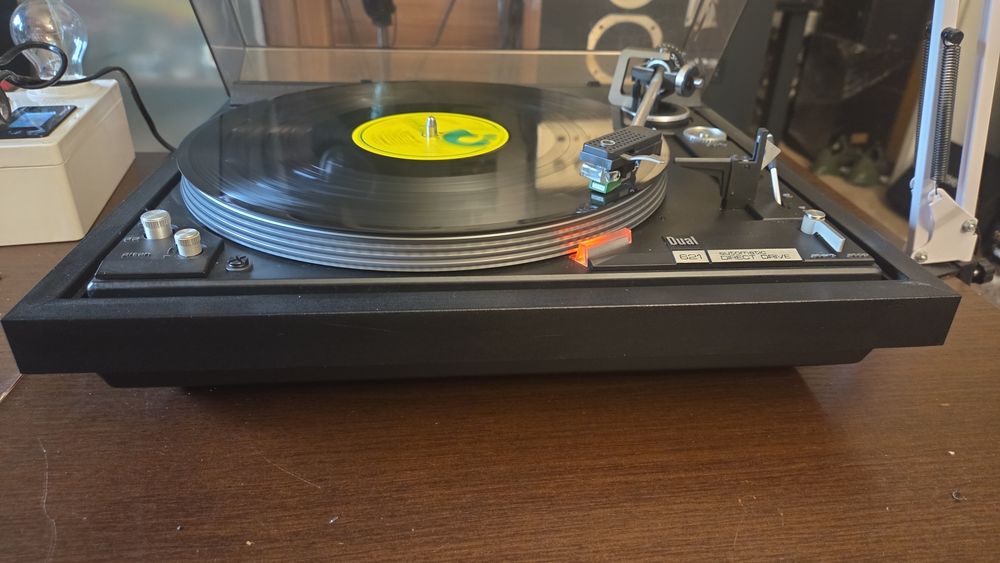 Znakomity Gramofon Dual-621 621 automat