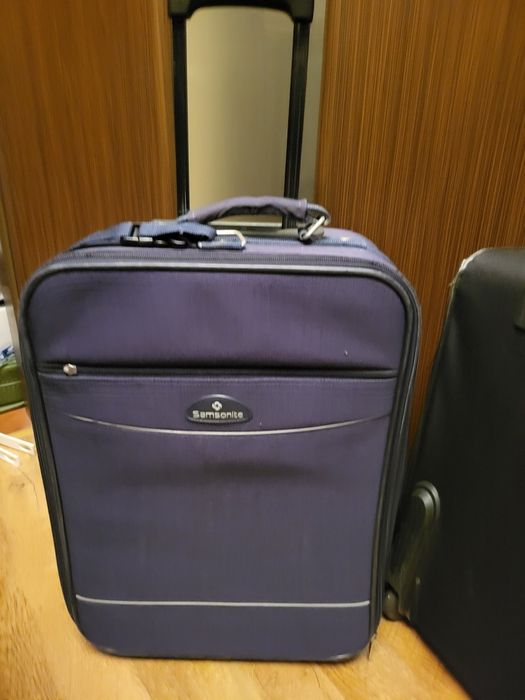 Чемодан с дефектом 62/40