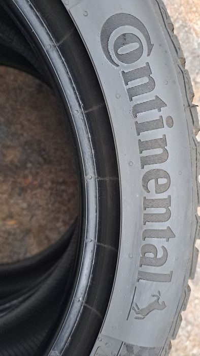 2 x continental 225/45 17" 7mm. 22r