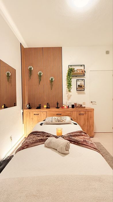 Massagens Relaxantes ,Terapeutica, Shiatsue e massagem no tatame