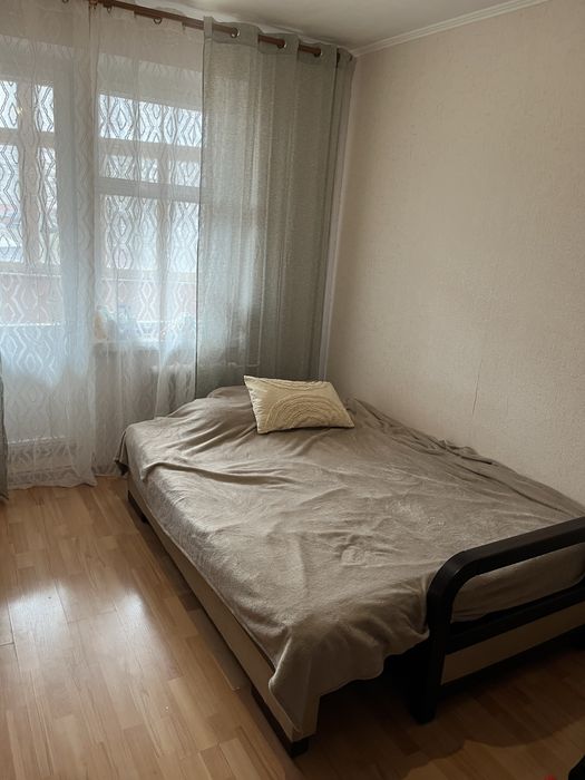 Оренда кімнати в 3-х кімнатній квартирі