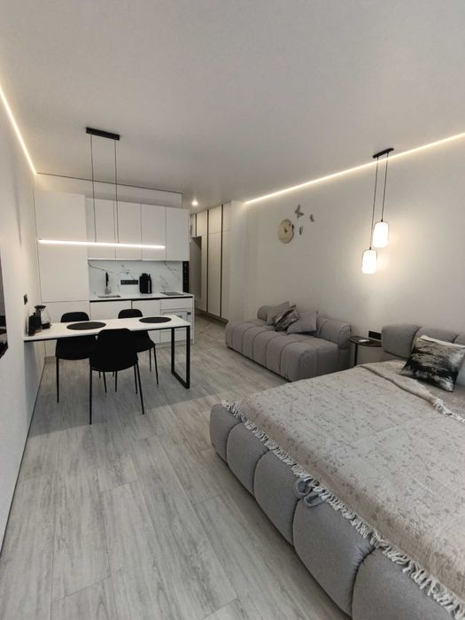 Стильная студия 30 м² с мебелью и техникой возле моря / ЖК Атмосфера. 7 этаж