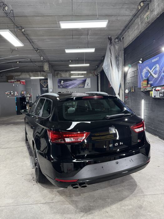 SEAT Leon 5F ST FR 2.0 — photo 3