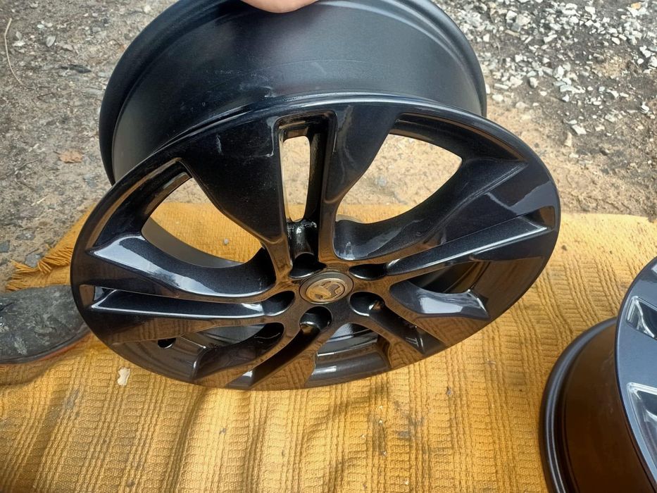 opel grandland x 17r- felgi aluminiowe 18 7.5 5x110 et47 yp00063880 98