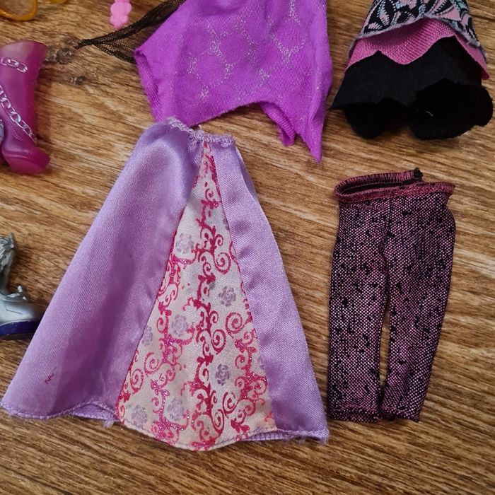 Аутфит, одяг, взуття, меблі monster High