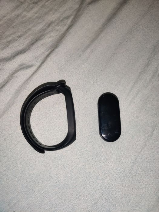 MiBand 7 в хорошу стані
