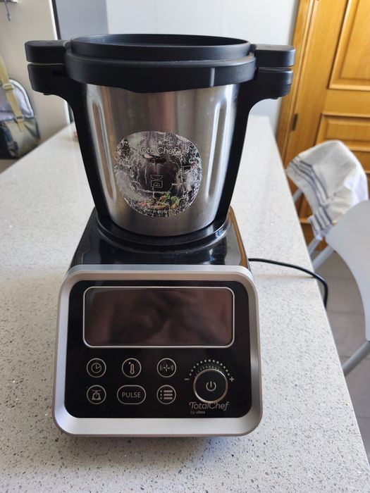 Excelente oportunidade  robot de cozinha TotalChef RK5