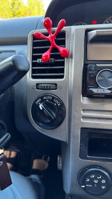 Nisan X Trail T30