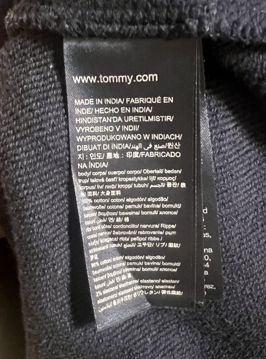 Продам світшот Tommy Jeans
