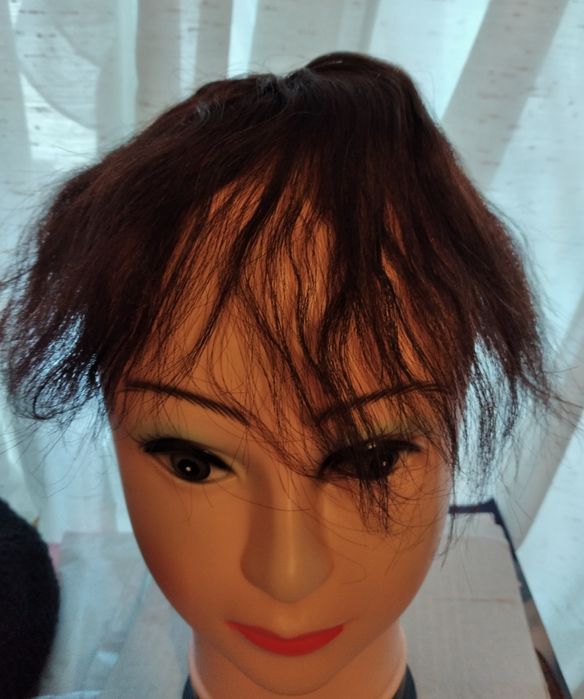 Top de cabelo humano