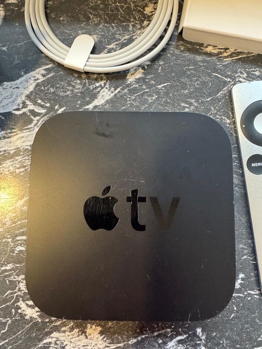 Apple Tv 4K ……….