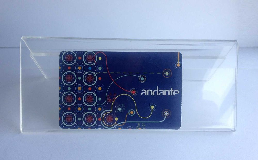 Suporte em acrílico64586345232770121