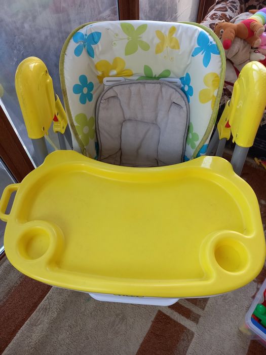 Продам стілець дитячий
