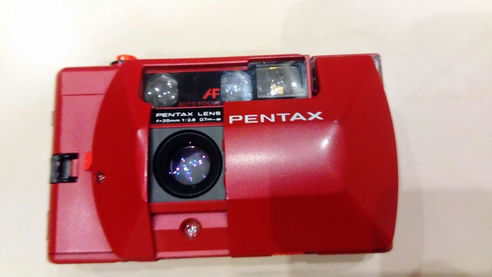 Aparat Pentax PC35AF czerwony aparat analogowy kmpakt