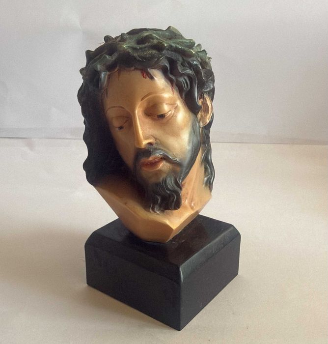 Busto de Cristo com coroa de espinhos – peça religiosa, 15 cm