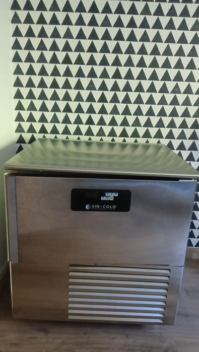 Schładzarko-zamrażarka szokowa/ 5xGN 1/1 lub 600x400 mm Sin of Cold SX