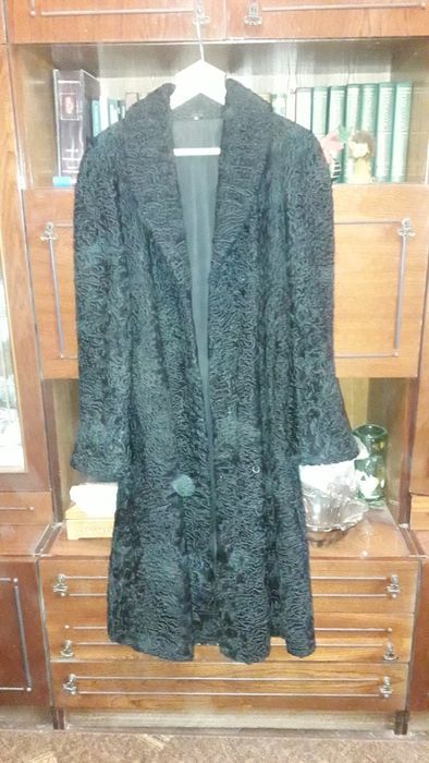 Шуба женская TYKAFURLUX каракуль как новая