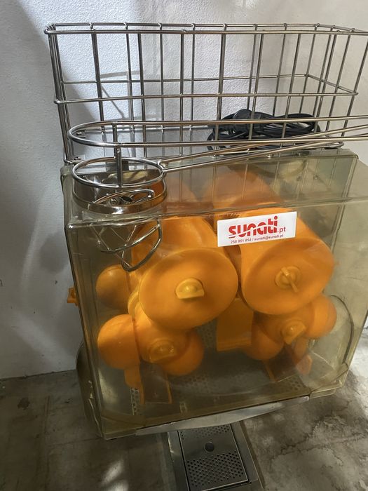 Maquina sumo laranja