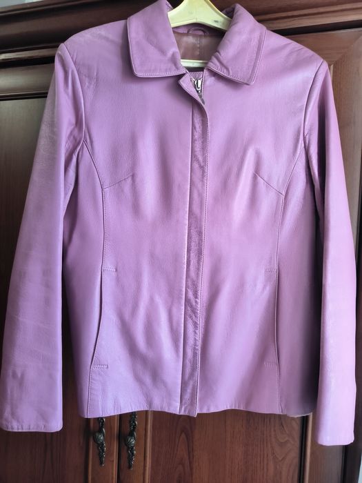 Куртка шкіряна жіноча