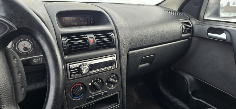 Opel Astra ll 1.4 LPG 2001 rok 5 drzwi