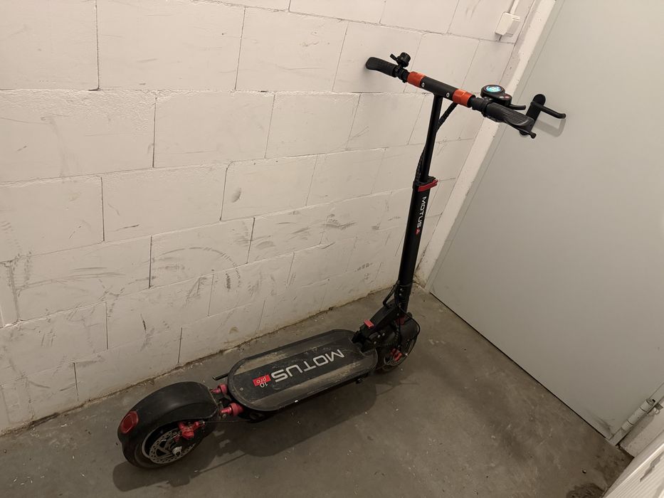 Hulajnoga Motus Pro 10 2021