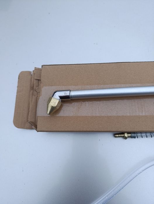 Пневматический пистолет для мойки автомобилей