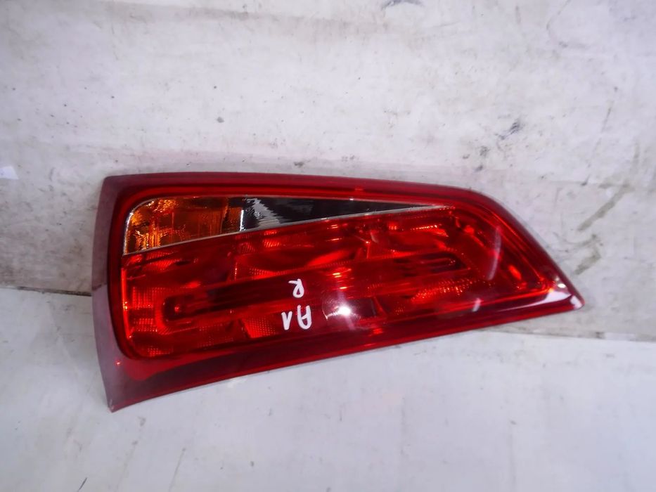 audi a1 8x0 8x0945094b lampa tył prawa tylna