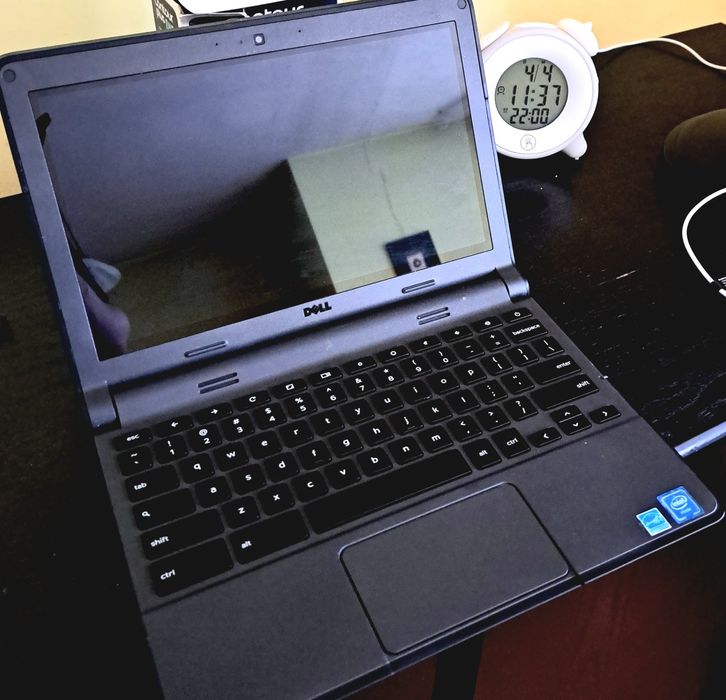 Dell chromebook 3120. Laptoo dotykowy, idealny so internetu