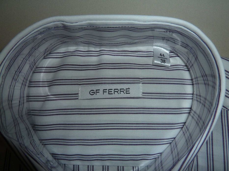 Camisa nova às riscas Grianfranco Ferré 38