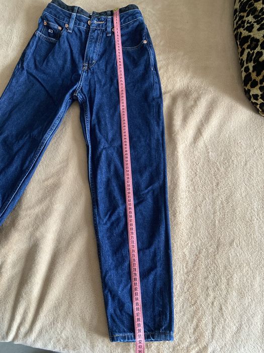 Продам фирменные джинсы